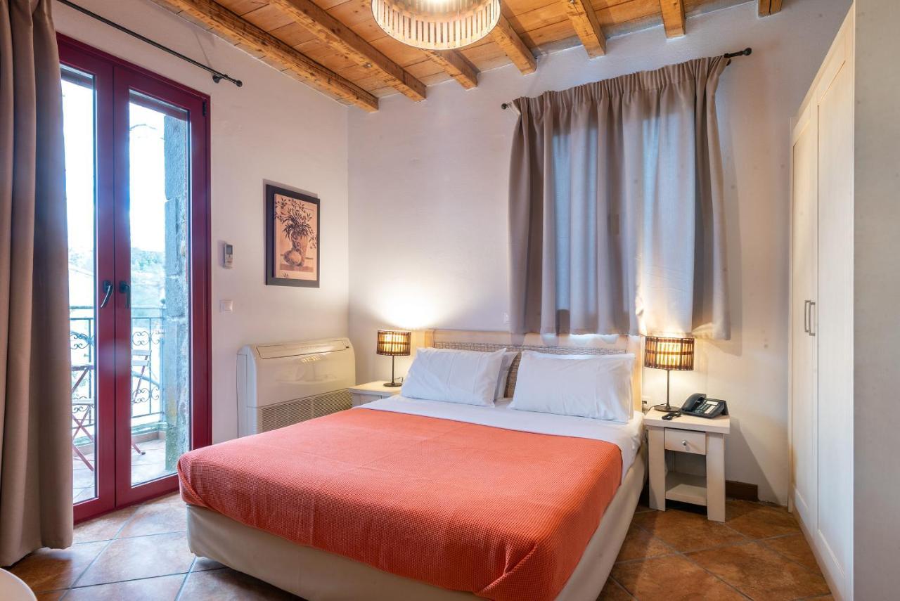 Lively Lofts By The Varos Residences Εξωτερικό φωτογραφία